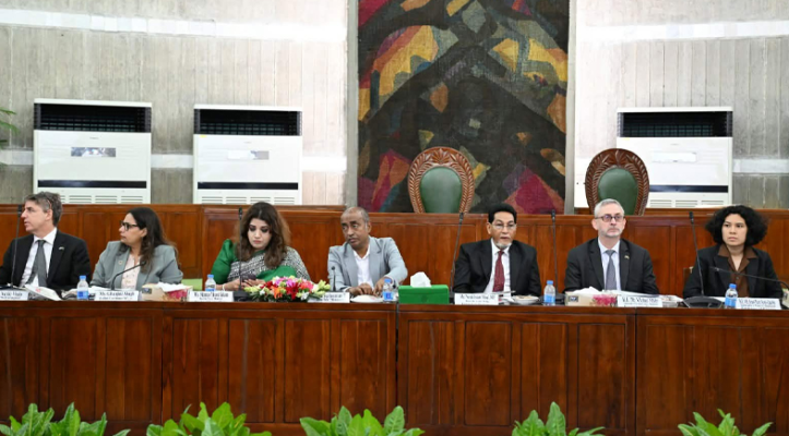 https://daily-bangladeshmirror.com/post/jngner-nzaybicar-prapti-niscit-krai-brtman-srkarer-muul-lkshz-cif-huip